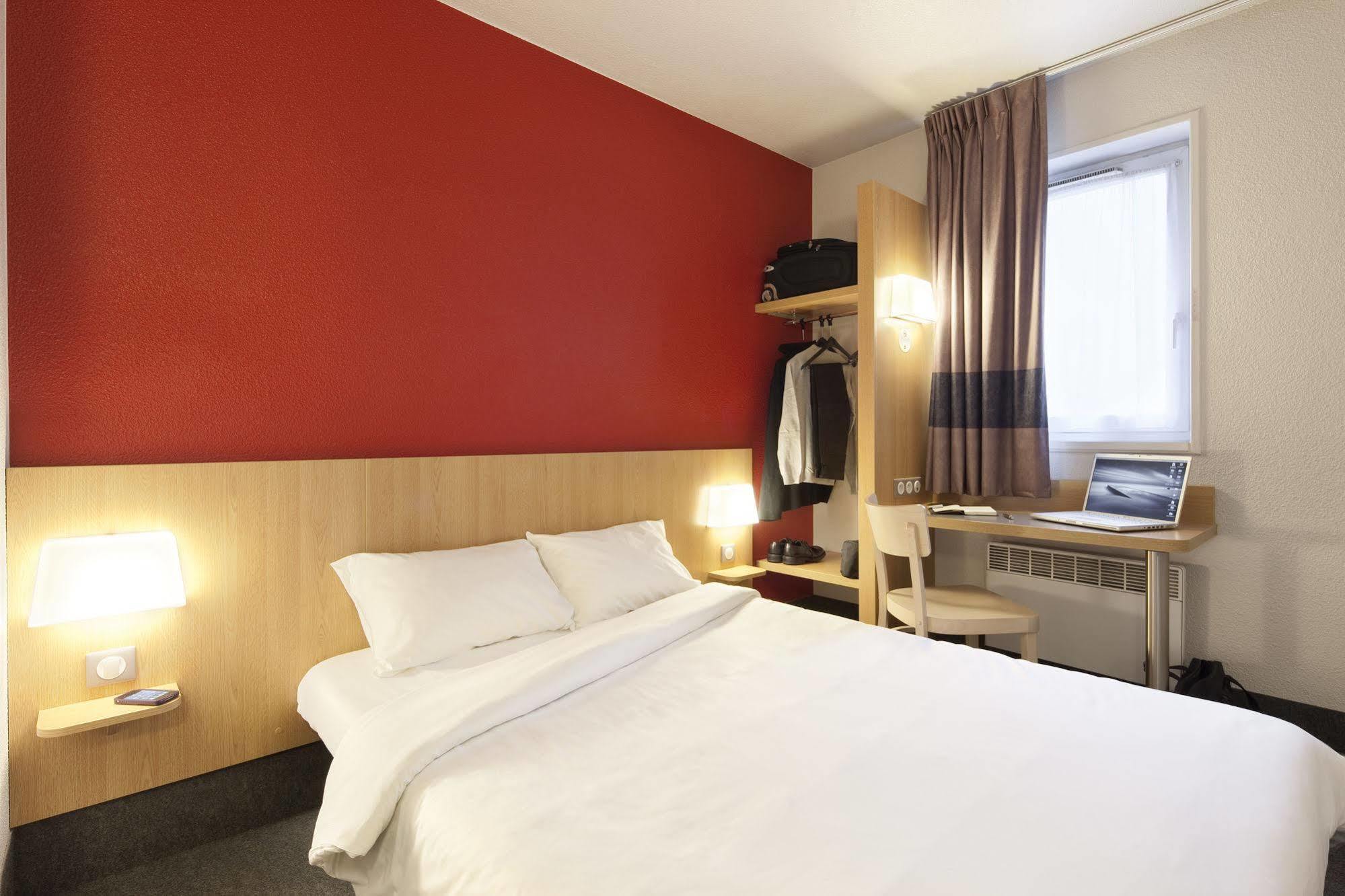 斯特拉斯堡北艺人酒店（Hotel Strasbourg Nord Artisans Vendenheim）